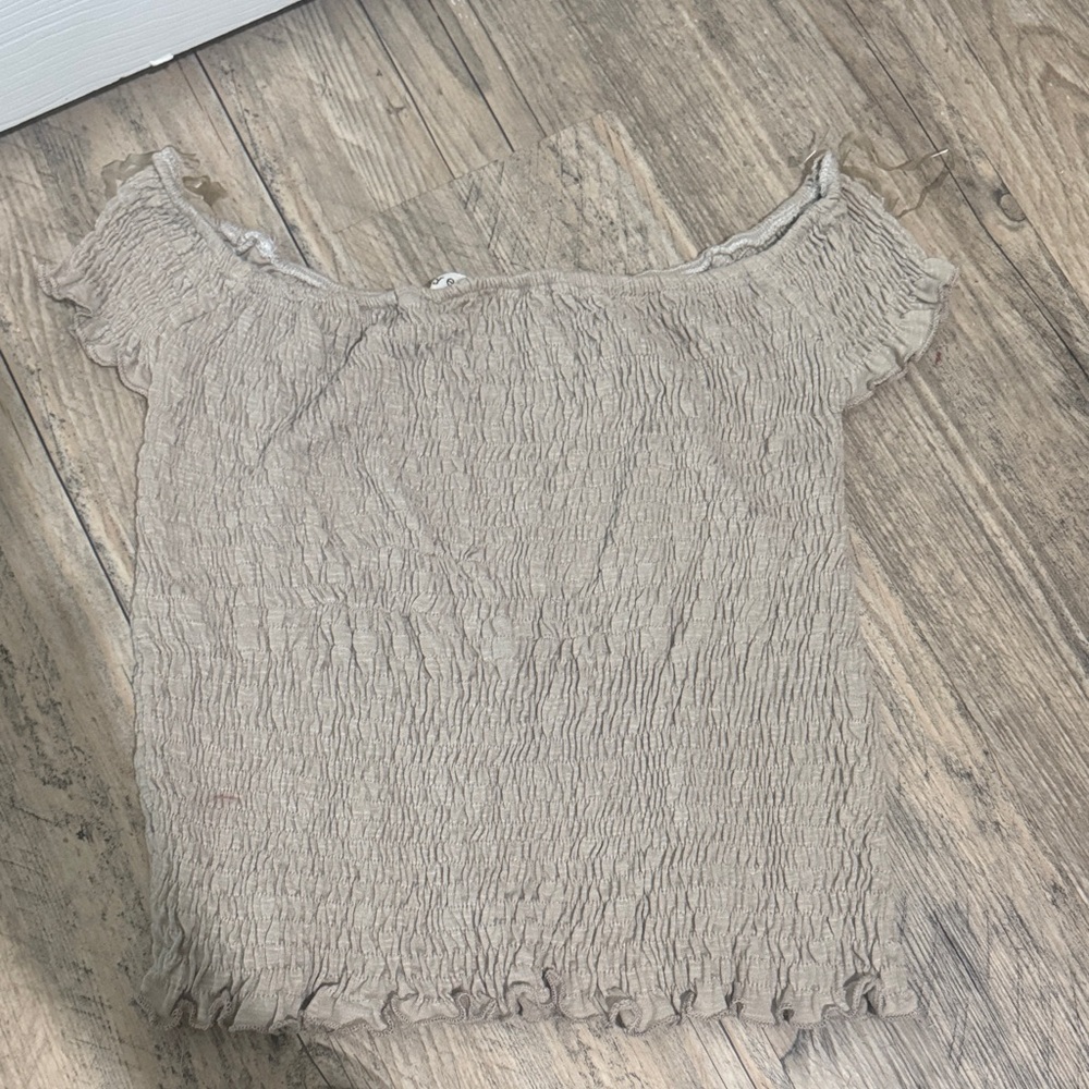 Eye Candy Off-Shoulder Tan Blouse
